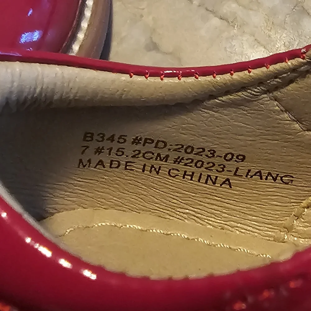 Felix and Flora Mary Jane shoes for toddler girls - Picture 8 of 10